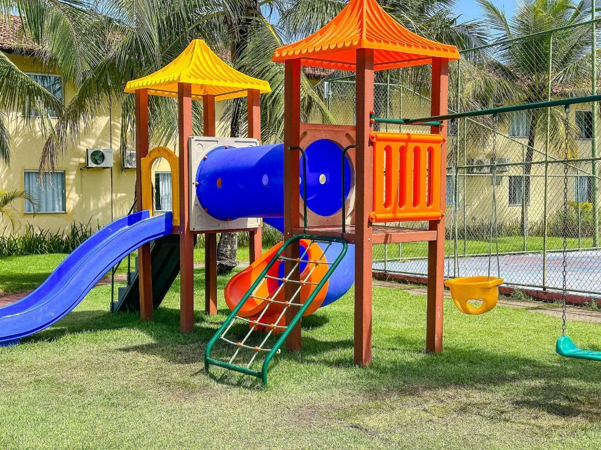 Casa de férias Suiite Com Ar Condicionado, Frigobar E Mesa Trabalho. Localizada No Porto Belo Park, Com Parque Aquatico *
