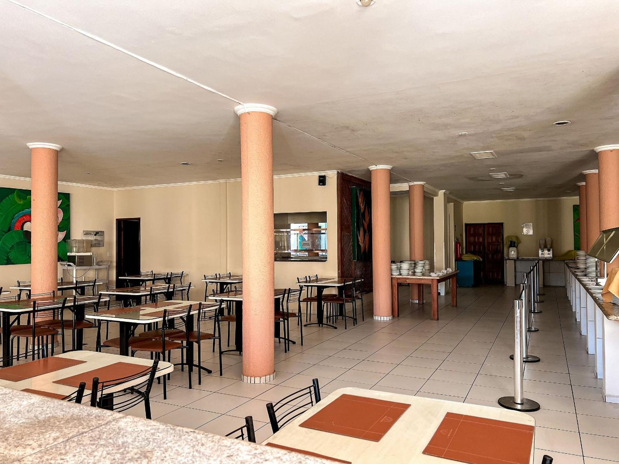 Suiite Com Ar Condicionado, Frigobar E Mesa Trabalho. Localizada No Porto Belo Park, Com Parque Aquatico Holiday home