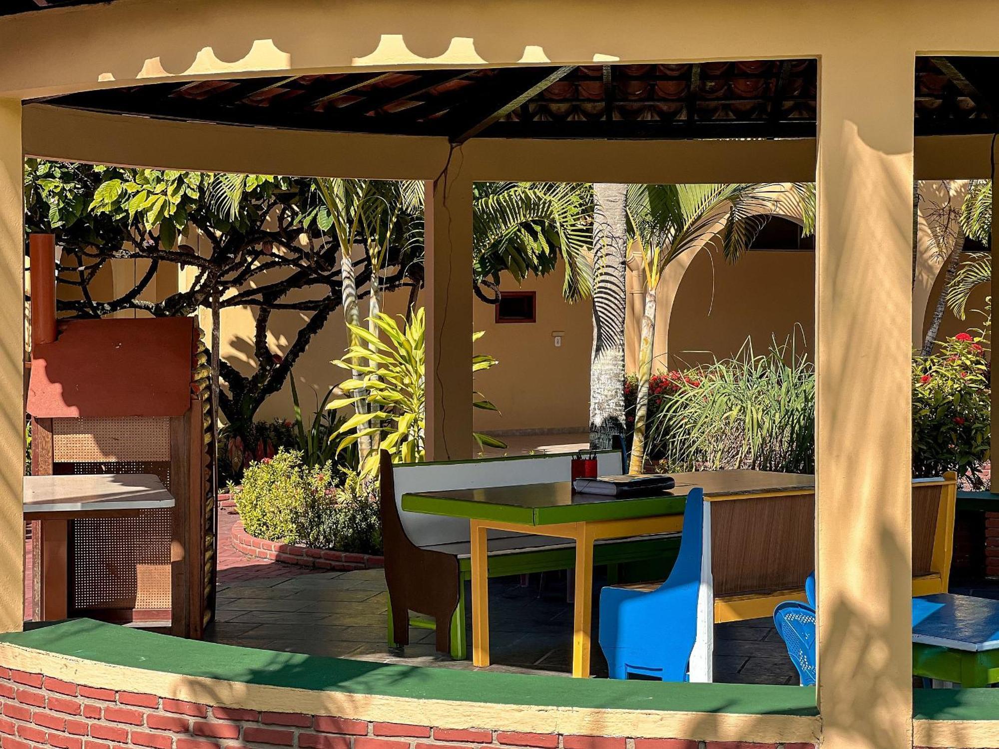 Suiite Com Ar Condicionado, Frigobar E Mesa Trabalho. Localizada No Porto Belo Park, Com Parque Aquatico *