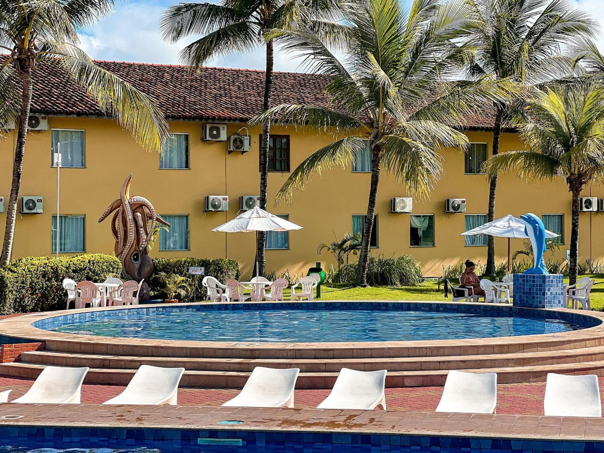 Casa de férias Suiite Com Ar Condicionado, Frigobar E Mesa Trabalho. Localizada No Porto Belo Park, Com Parque Aquatico *