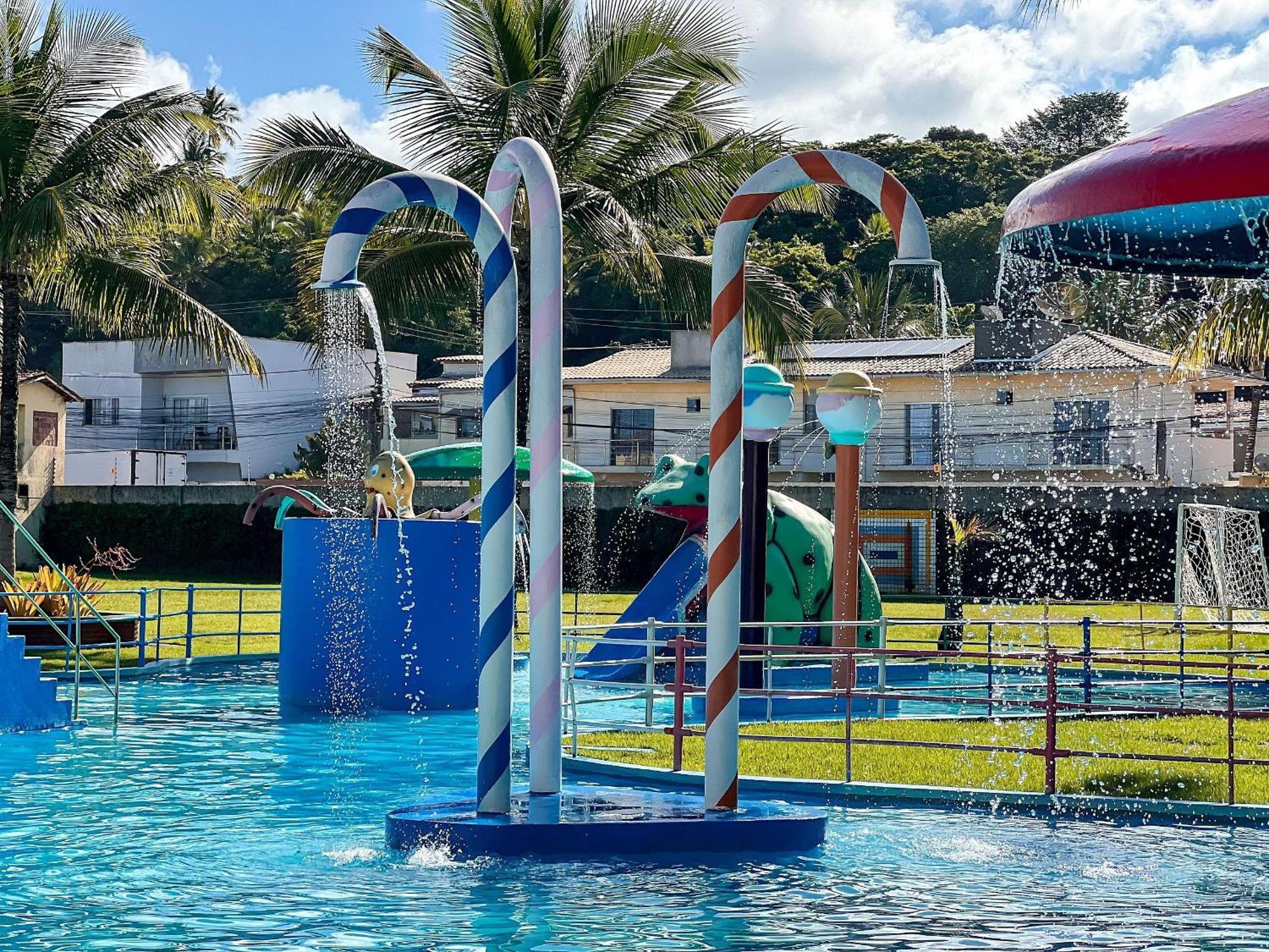 Suiite Com Ar Condicionado, Frigobar E Mesa Trabalho. Localizada No Porto Belo Park, Com Parque Aquatico * Porto Seguro