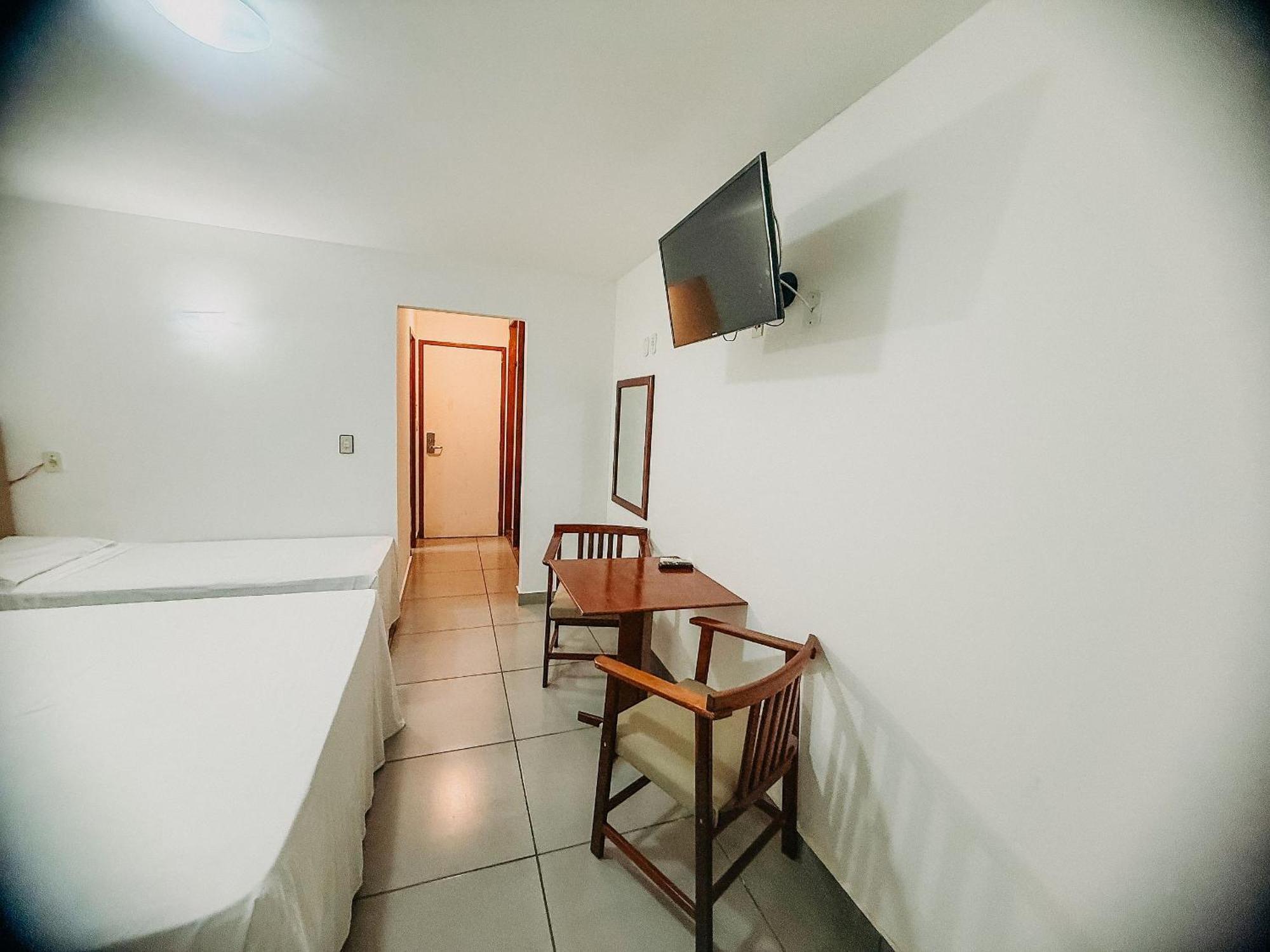 Suiite Com Ar Condicionado, Frigobar E Mesa Trabalho. Localizada No Porto Belo Park, Com Parque Aquatico Holiday home